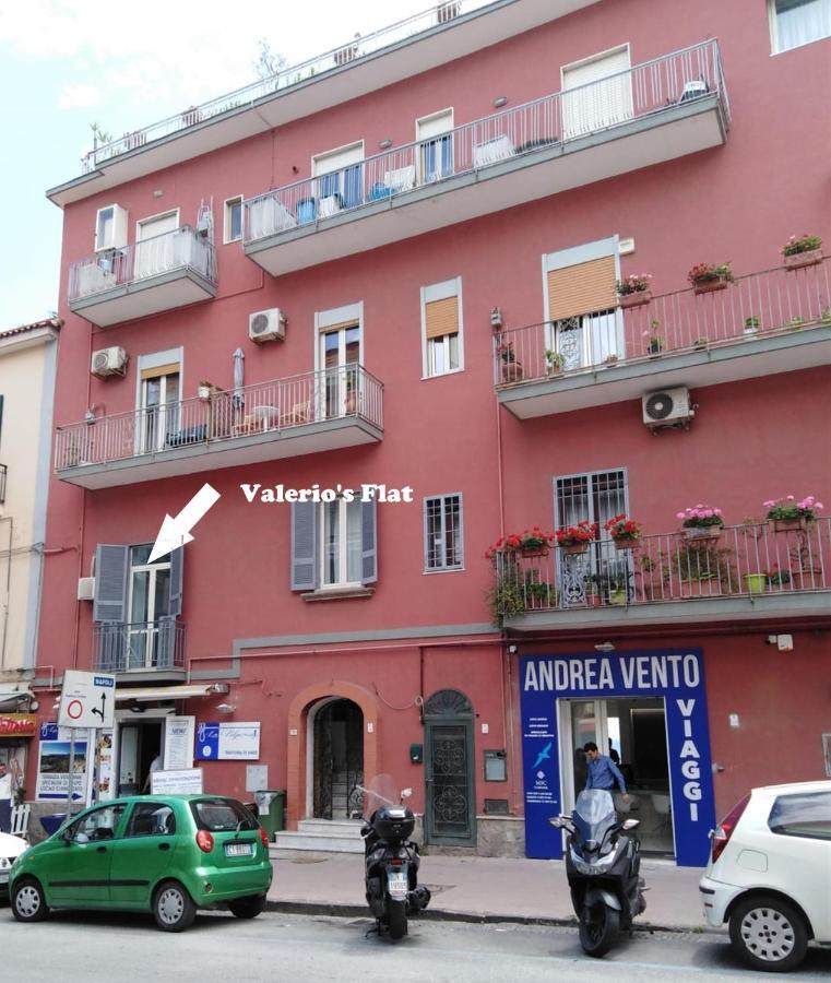 Valerio'S Flat Apartment Pozzuoli Luaran gambar